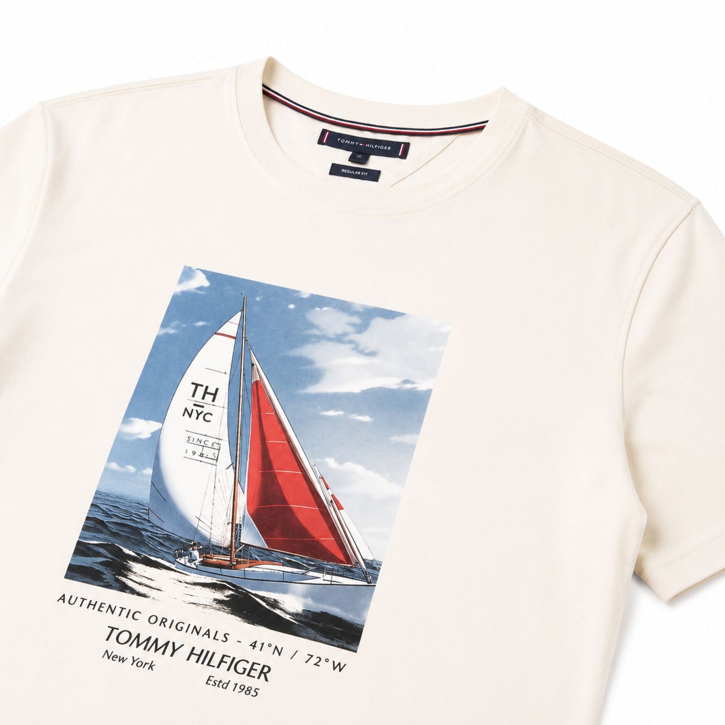 TOMMY HILFIGER Sailboat Print Regular Fit T-Shirt - Ivory