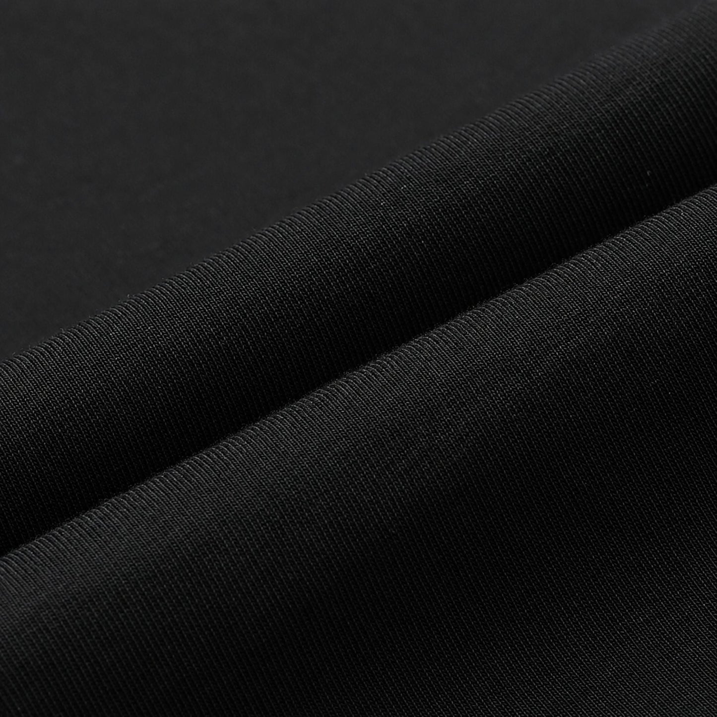 Graphic Printed Muscle Fit T-Shirt - Black