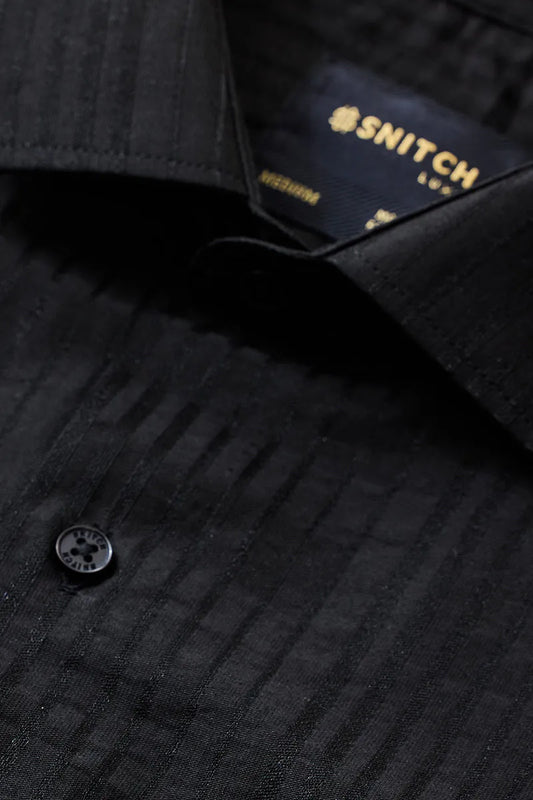 Snitch Men Black Textured Slim Fit Luxe Casual Shirt for Men