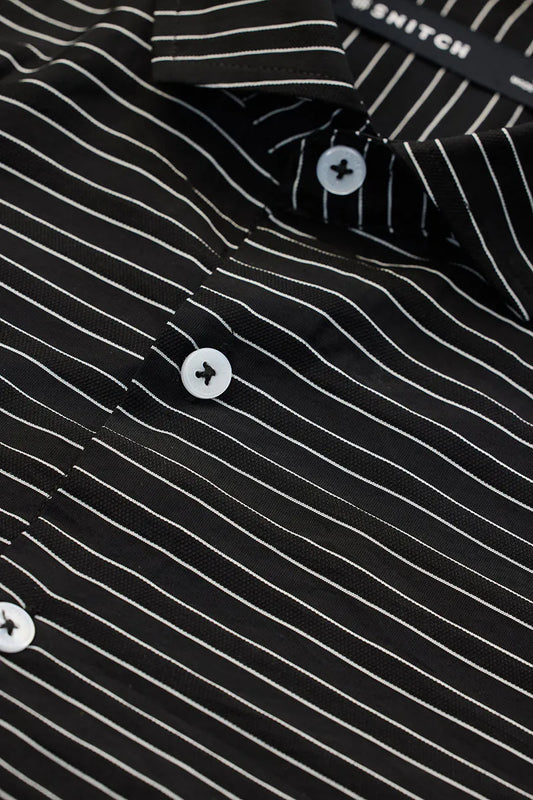 Snitch Men Black Striped Slim Fit Casual Shirt for Everyday Style