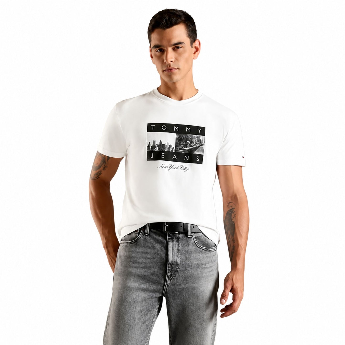 TOMMY HILFIGER Men Printed Crew Neck Pure Cotton T-Shirt - White