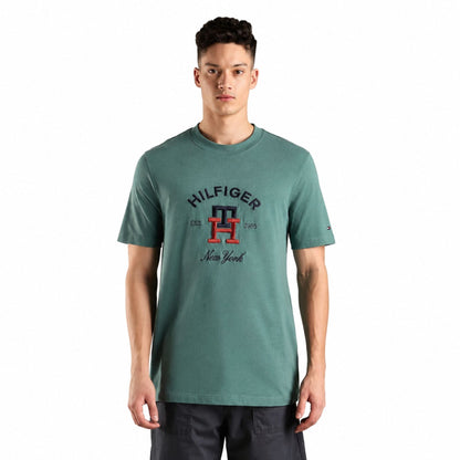 TOMMY HILFIGER Men Printed Crew Neck Pure Cotton T-Shirt - Green