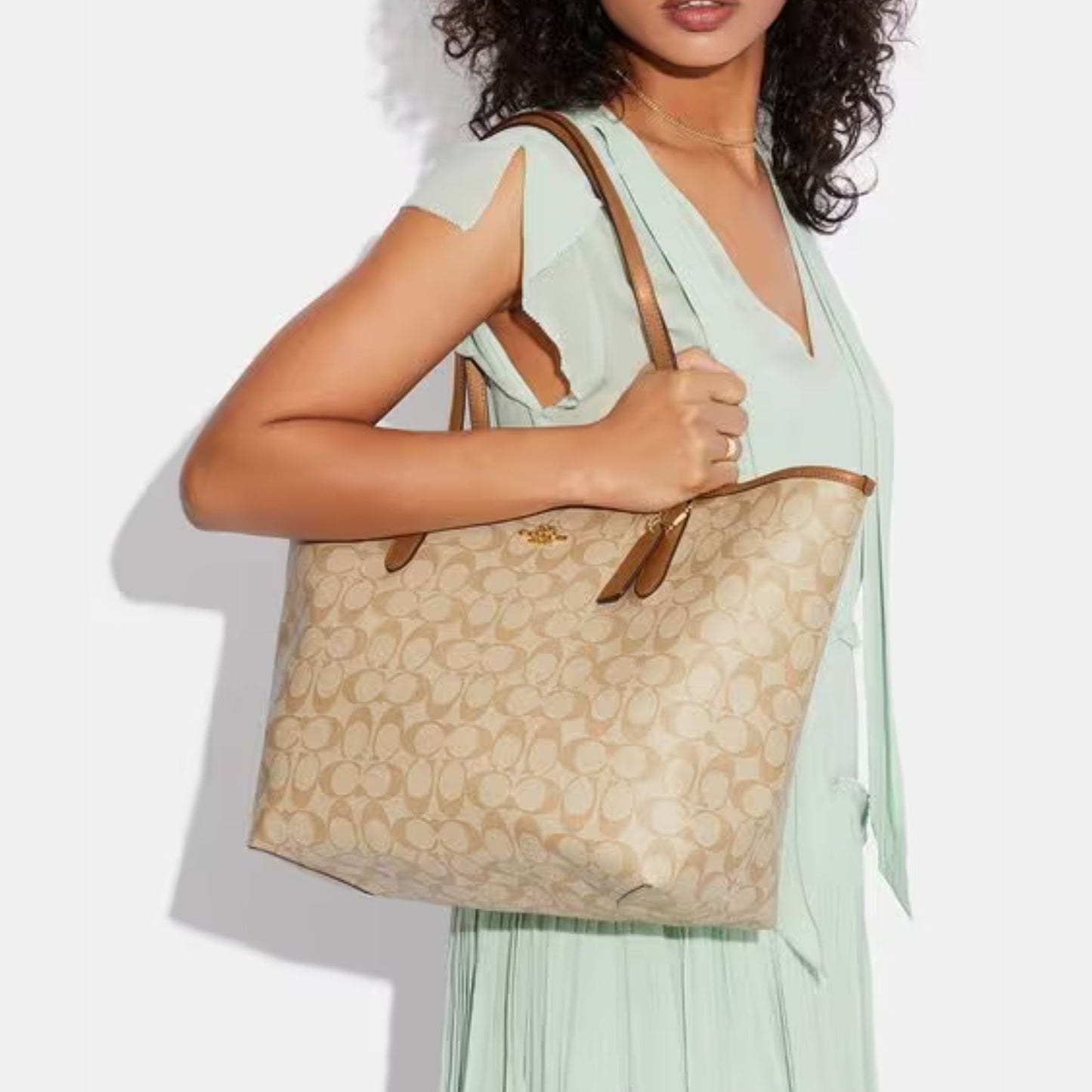 Coach Signature Canvas City Medium Tote Bag – Luxury Designer Work Tote for Women