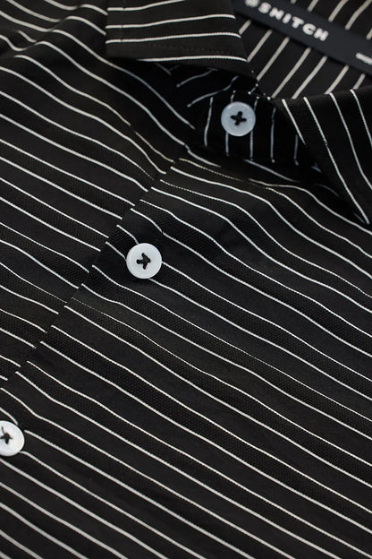 Snitch Men Black Striped Slim Fit Casual Shirt for Everyday Style