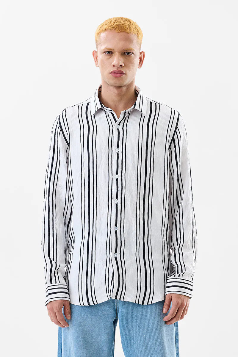 Snitch Men Slim Fit White Striped Casual Shirt