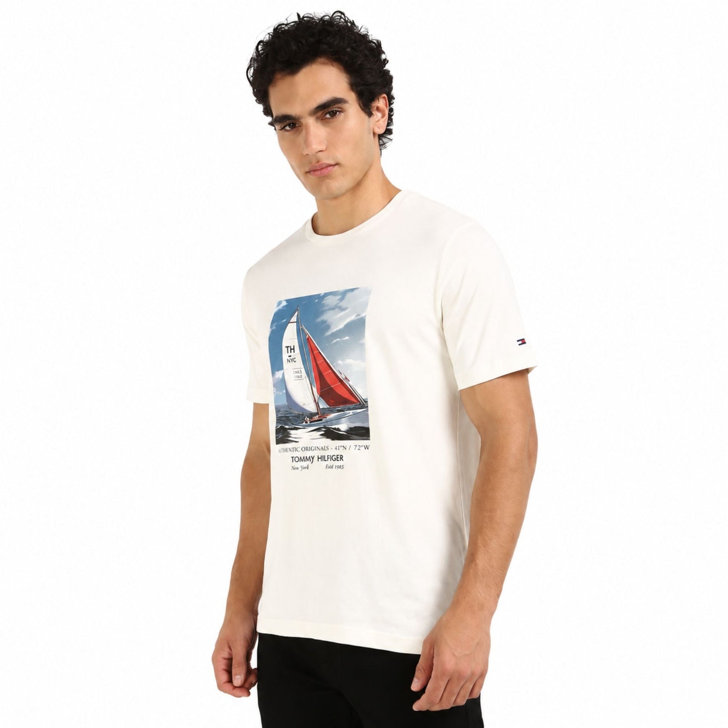 TOMMY HILFIGER Sailboat Print Regular Fit T-Shirt - Ivory
