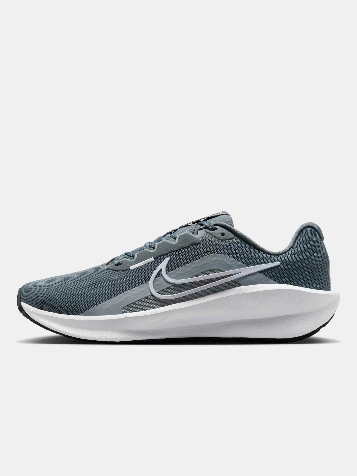 Nike Downshifter 13 Men’s Running Shoes