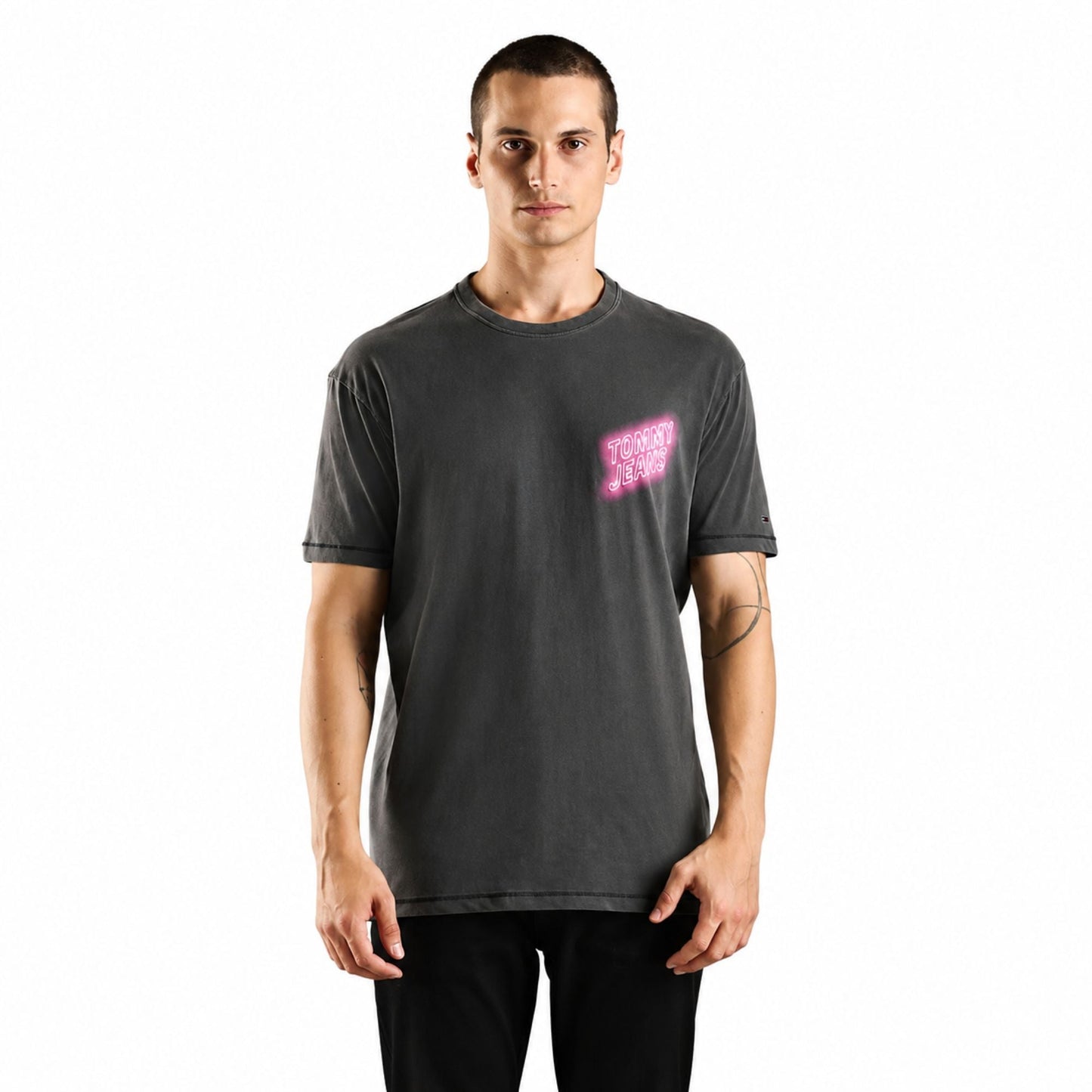 TOMMY HILFIGER Chest Bar Slim Fit T-Shirt - Black