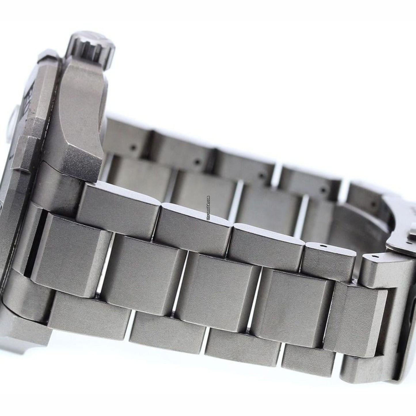 TAG Heuer WAY208F.BF0638 Aquaracer Bamford Limited Edition | Automatic 43mm Titanium Diver Watch | 300m Swiss Made Luxury