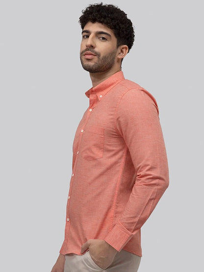 Snitch Pink Slim Fit Solid Button Down Shirt for Men